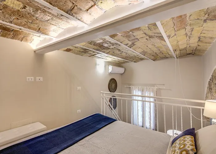 Domus Urbana *